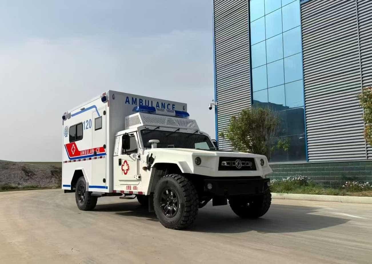 Dongfeng Warrior 4WD Ambulance