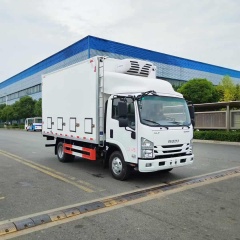 Isuzu KV100 Chick Transport Truck