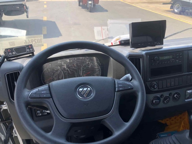 Foton Aumark Chick Transport Vehicle (Chicks)