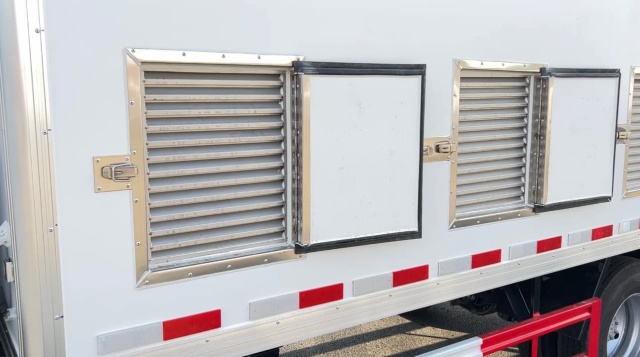 Foton Aumark Chick Transport Vehicle (Chicks)