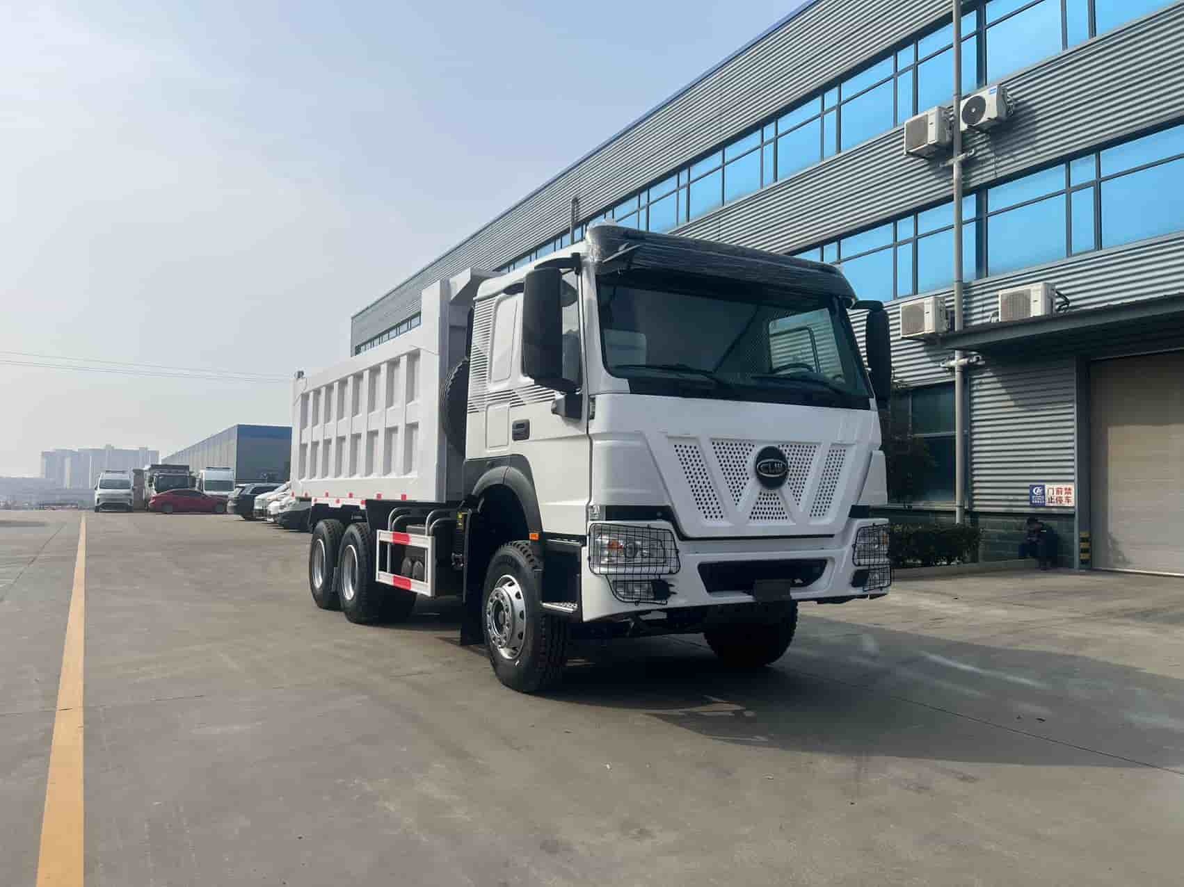 5.6m Chengli National III Dump Truck