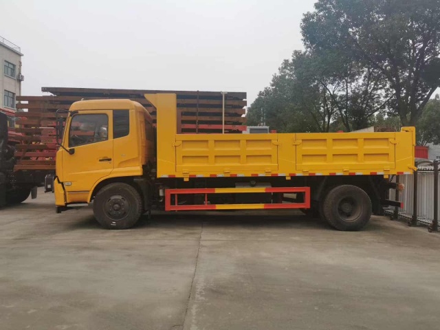 Dongfeng D9 Overseas Version Dump Truck