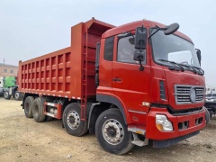 Dongfeng Tianlong 8x4 dump truck