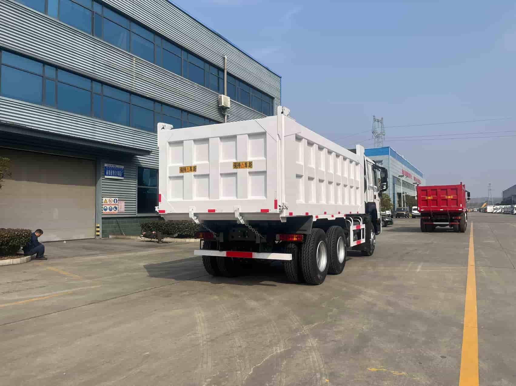 5.6m Chengli National III Dump Truck