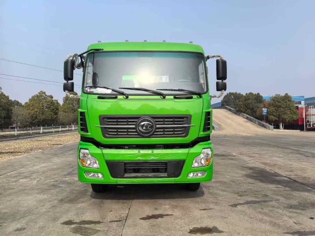 Chengli 12 cubic meter intelligent asphalt distributor