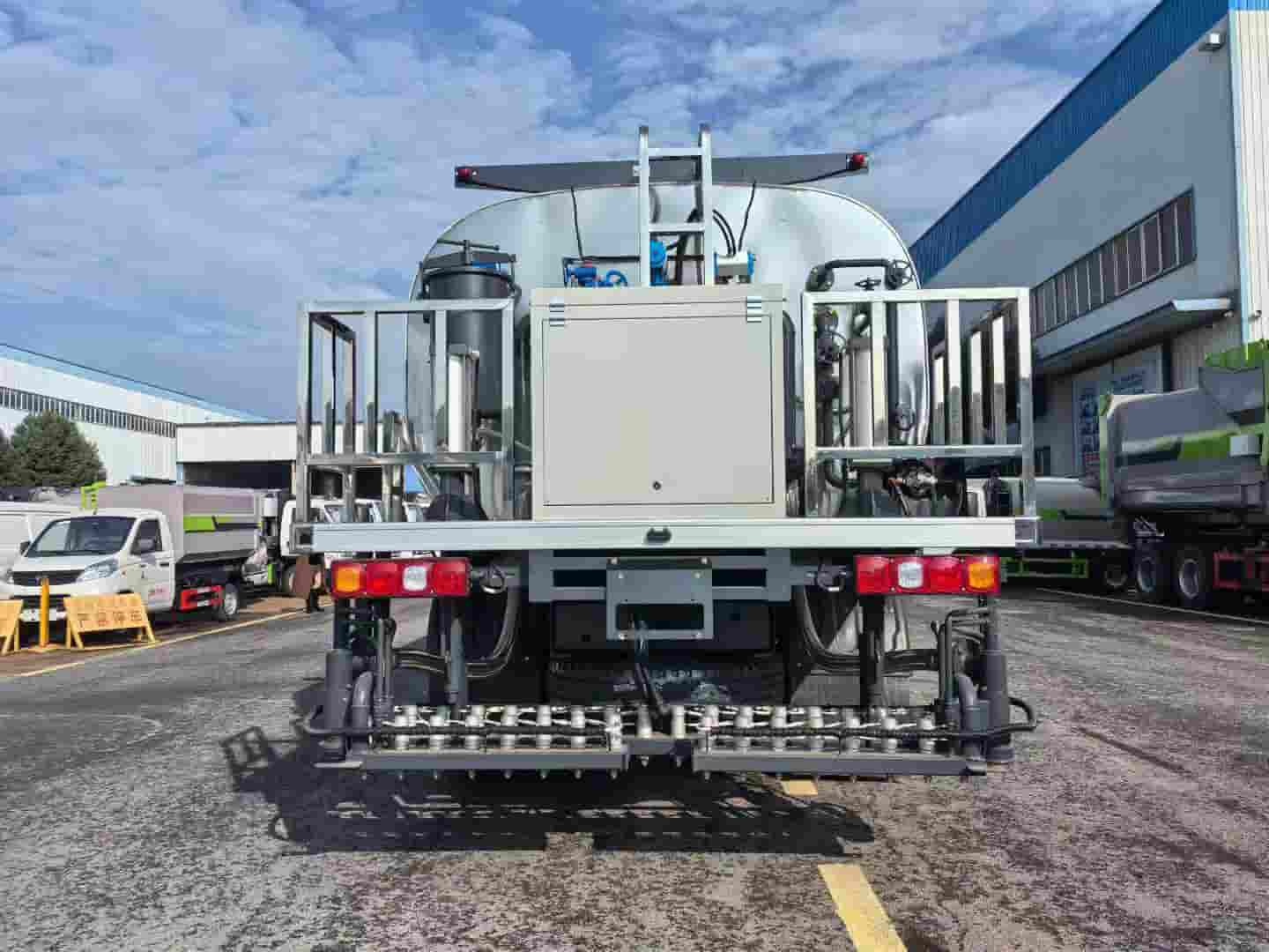 SHACMAN 4×2 Asphalt Distributor