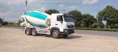 Sinotruk 6×4 mixer truck