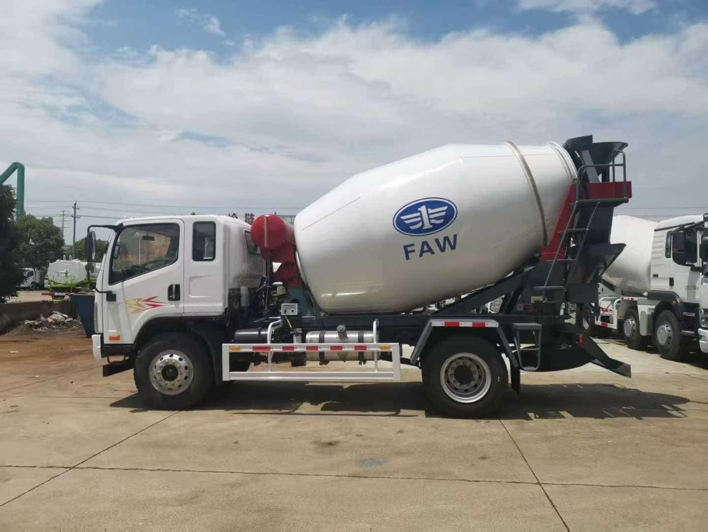 Jiefang 6 cubic meter concrete mixer truck