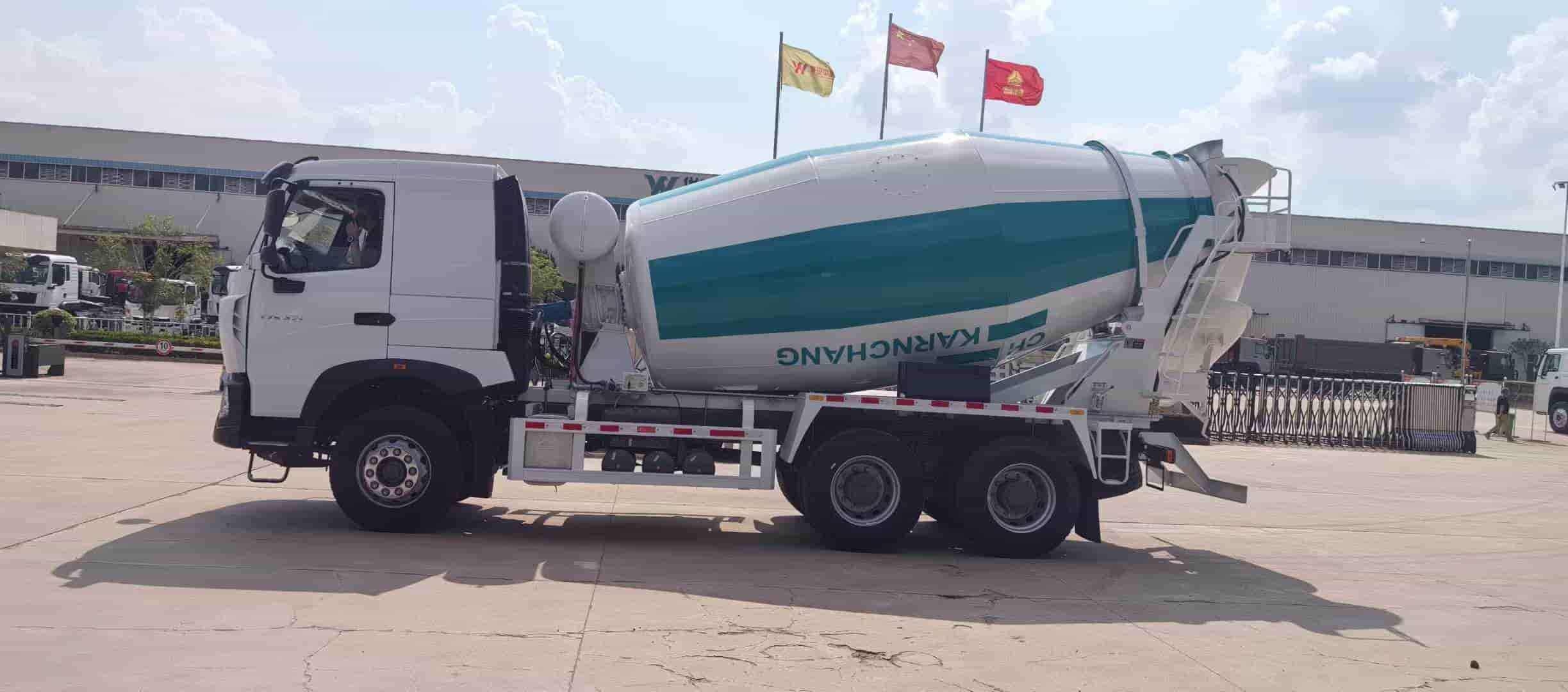 Sinotruk 6×4 mixer truck