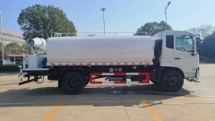 Dongfeng 15 cubic meter sprinkler truck