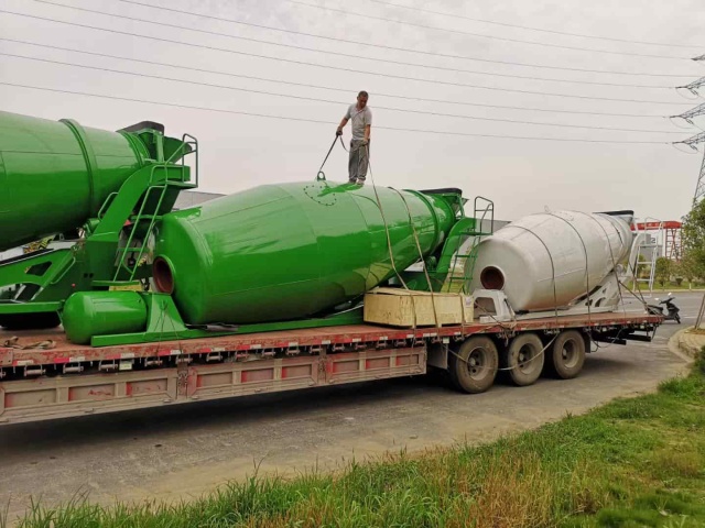 Concrete mixer truck loading and dispatch