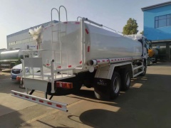 SHACMAN L3000 6×4 water sprinkler truck
