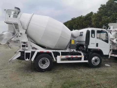 Sinotruk 4×2 mixer truck