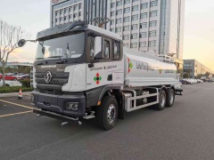 SHACMAN X3000 6×4 water sprinkler truck
