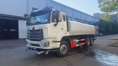 Sinotruk 6×4 20 cubic meter water sprinkler truck