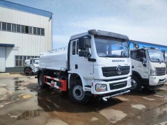SHACMAN L3000 4×2 water sprinkler truck