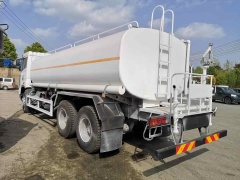 Jiefang 6×4 Sprinkler Truck