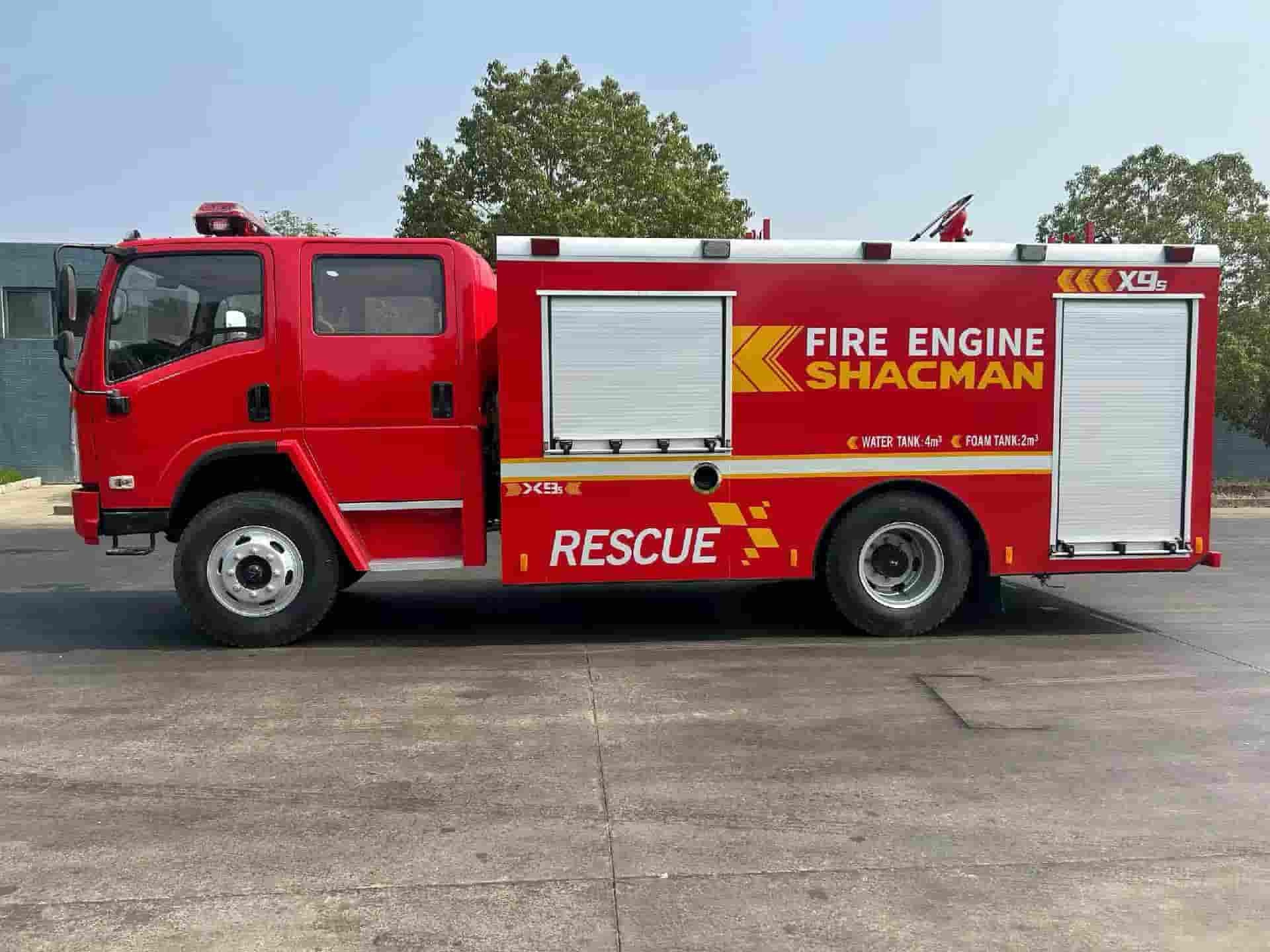 SHACMAN 6 cubic meter foam fire truck