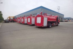 Sinotruk 5-ton fire sprinkler truck