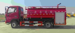 Dongfeng Dolica 5-ton fire sprinkler truck