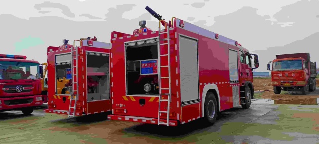 Sinotruk Howo 8-ton foam fire truck