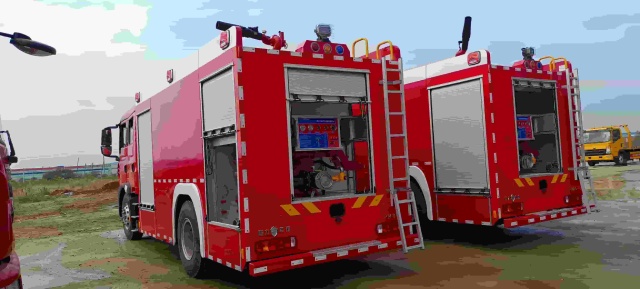 Sinotruk Howo 8-ton foam fire truck