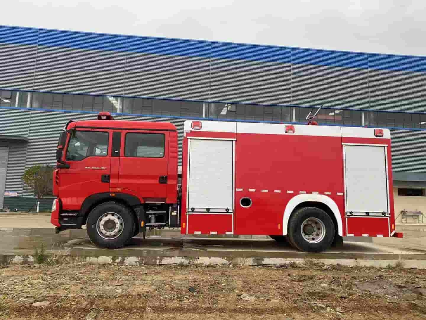 Sinotruk Howo TX Series 4×2 Foam Fire Truck