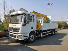 SHACMAN L3000 4×2 truck-mounted crane