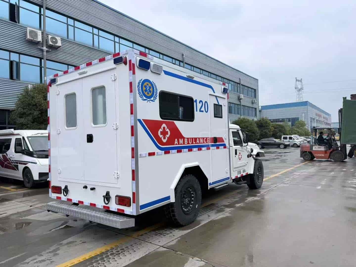 Dongfeng Mengshi 4x4 Off-road Ambulance