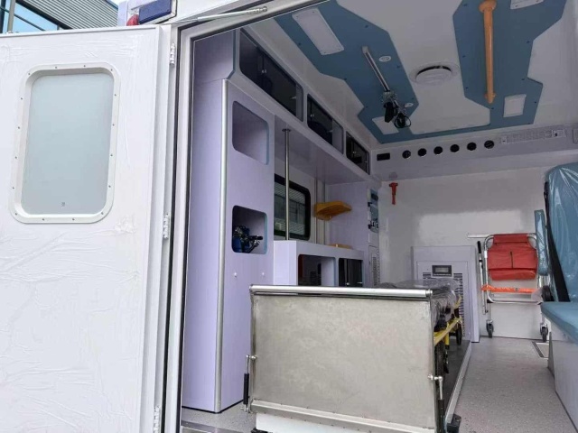 Dongfeng Mengshi 4x4 Off-road Ambulance