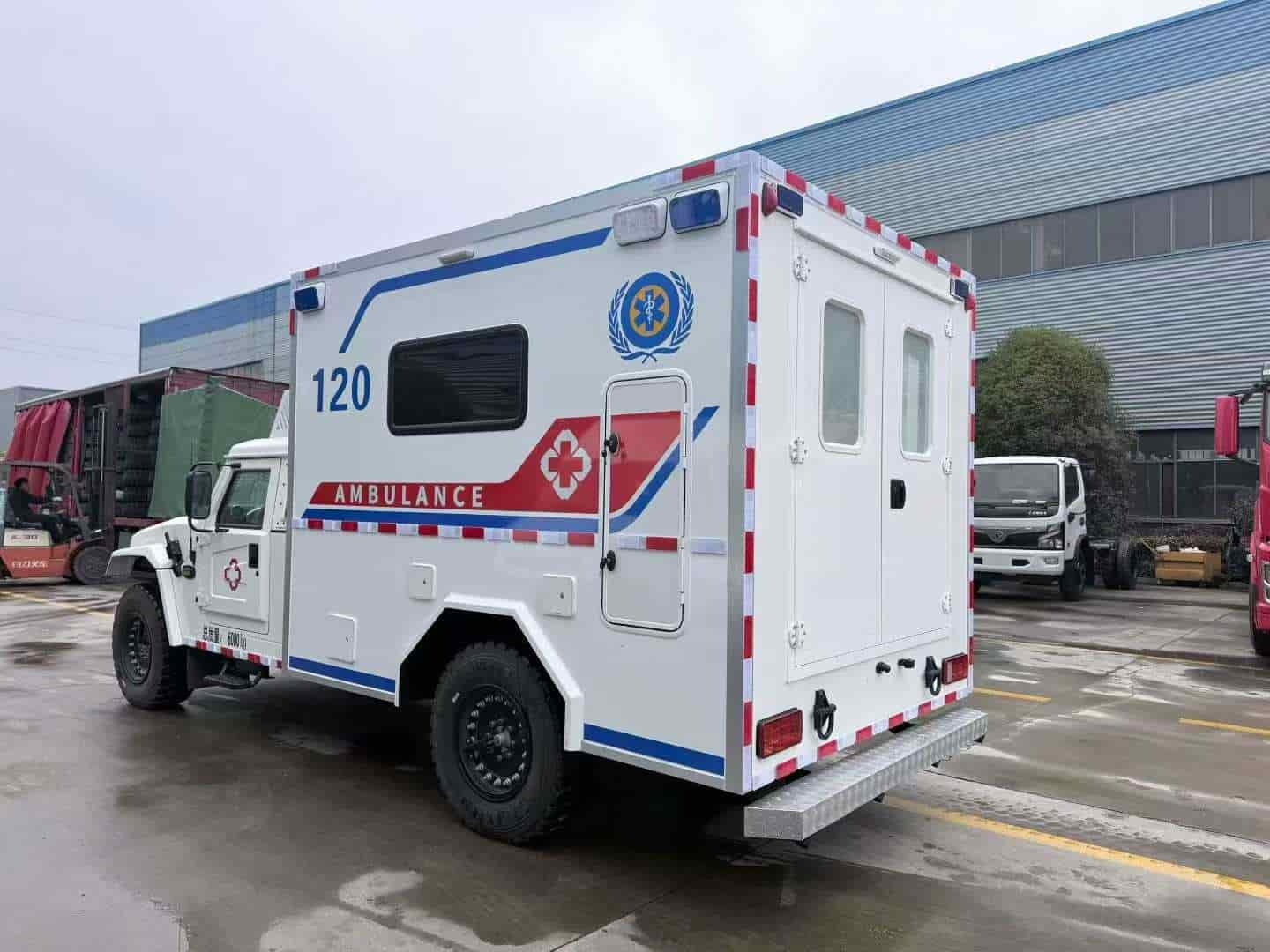 Dongfeng Mengshi 4x4 Off-road Ambulance