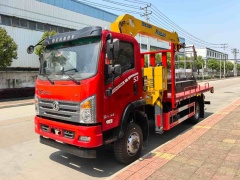 Dongfeng Single-Axle 4WD Truck-Mounted Crane