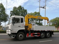 Dongfeng Tianjin 6WD Off-Road Truck Crane