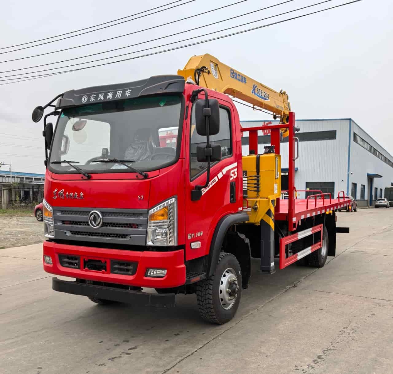 Dongfeng Single-Axle 4WD Truck-Mounted Crane