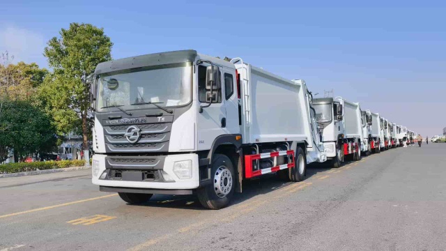 Dongfeng Huashen 14 cubic meter compressed garbage truck