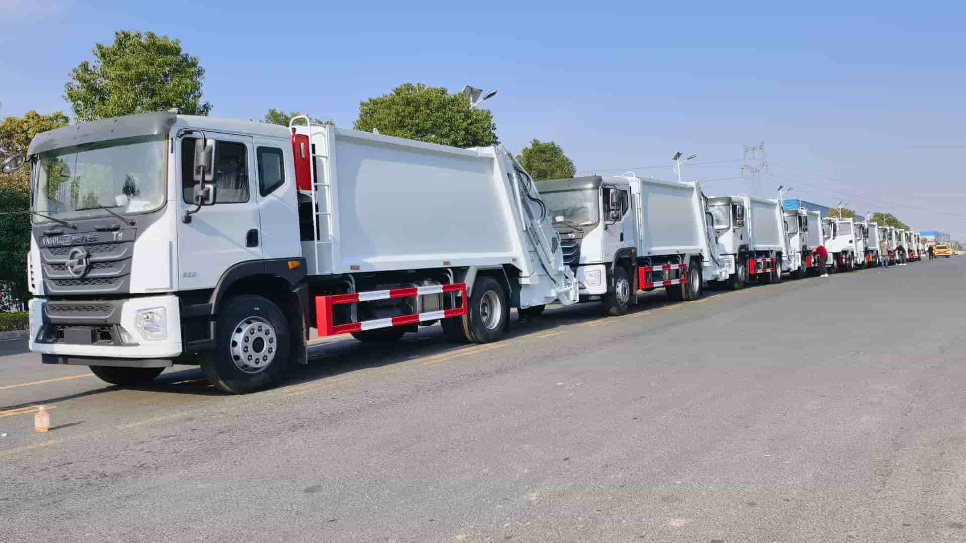 Dongfeng Huashen 14 cubic meter compressed garbage truck