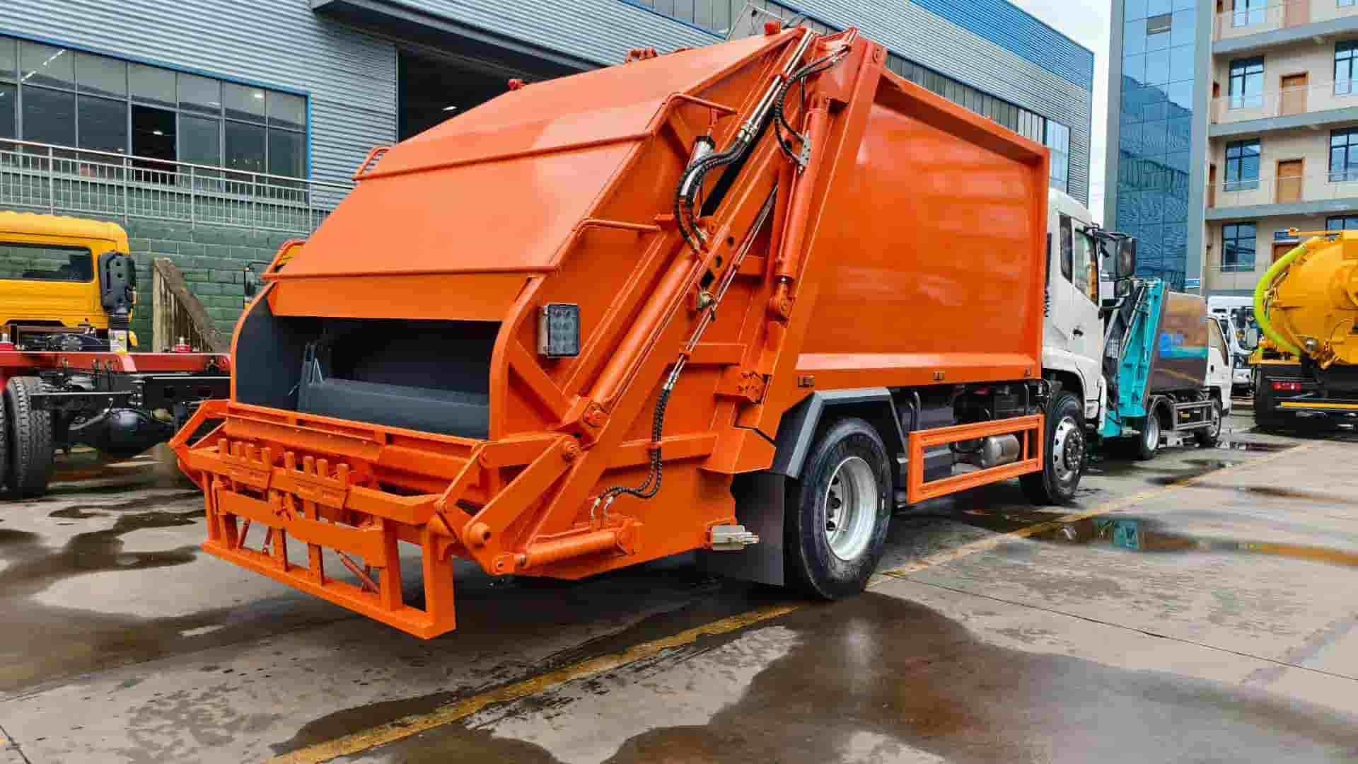 Dongfeng 14 cubic meter compressed garbage truck
