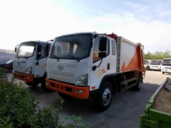 Jiefang 8 cubic meter compressed garbage truck