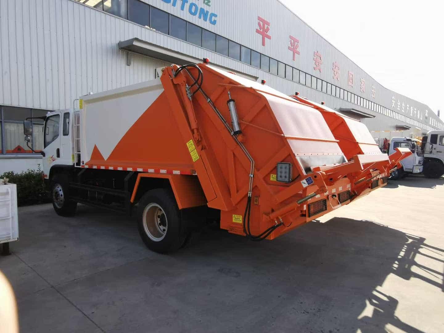 Jiefang 8 cubic meter compressed garbage truck