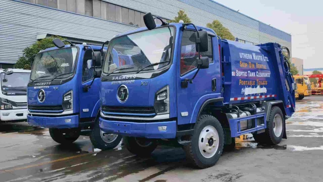 SHACMAN Delong 6 cubic meter compressed garbage truck