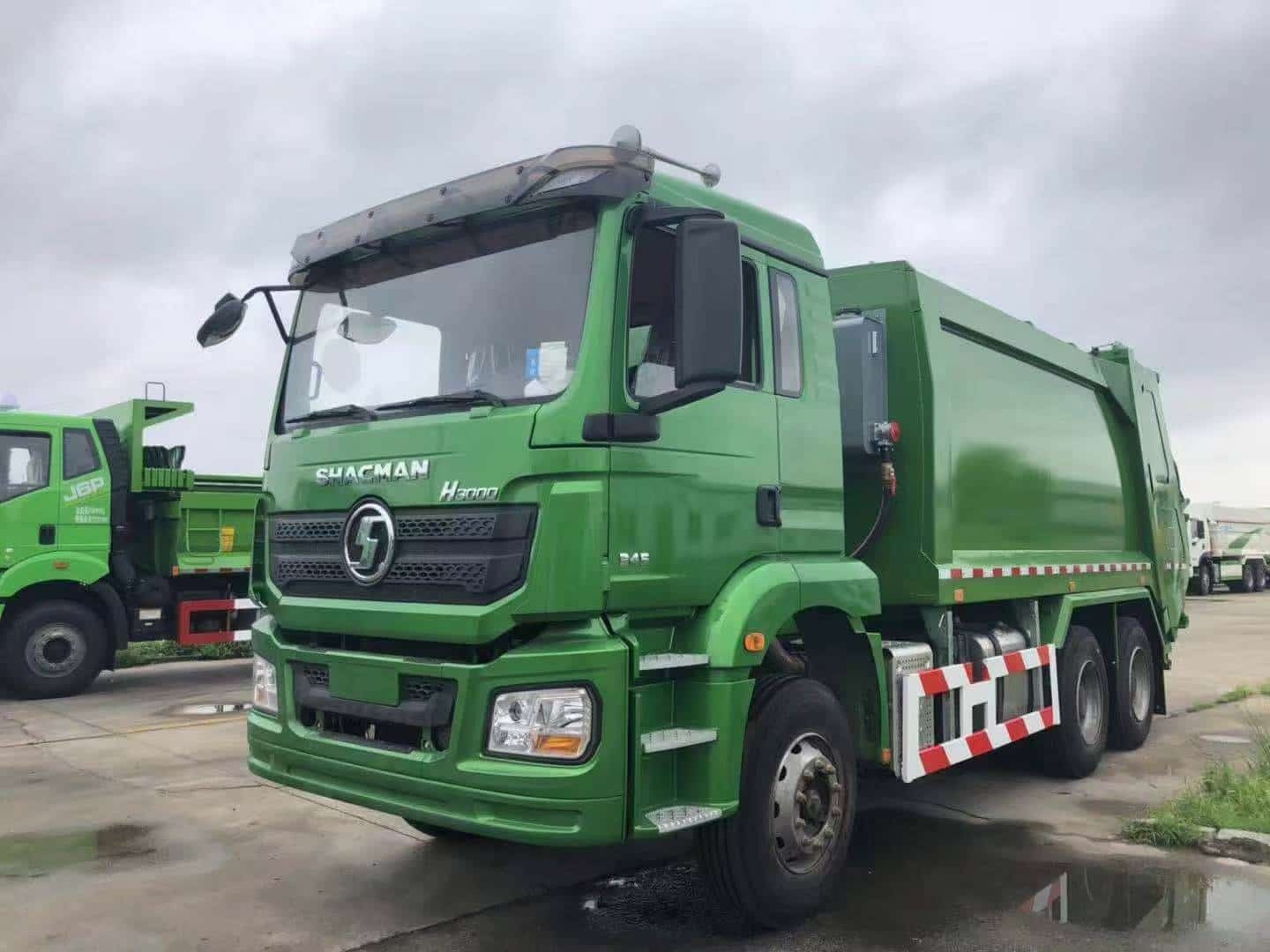 SHACMAN H3000 6×4 Compactor Garbage Truck