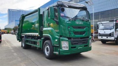 Isuzu Giant 16 cubic meter compressed garbage truck