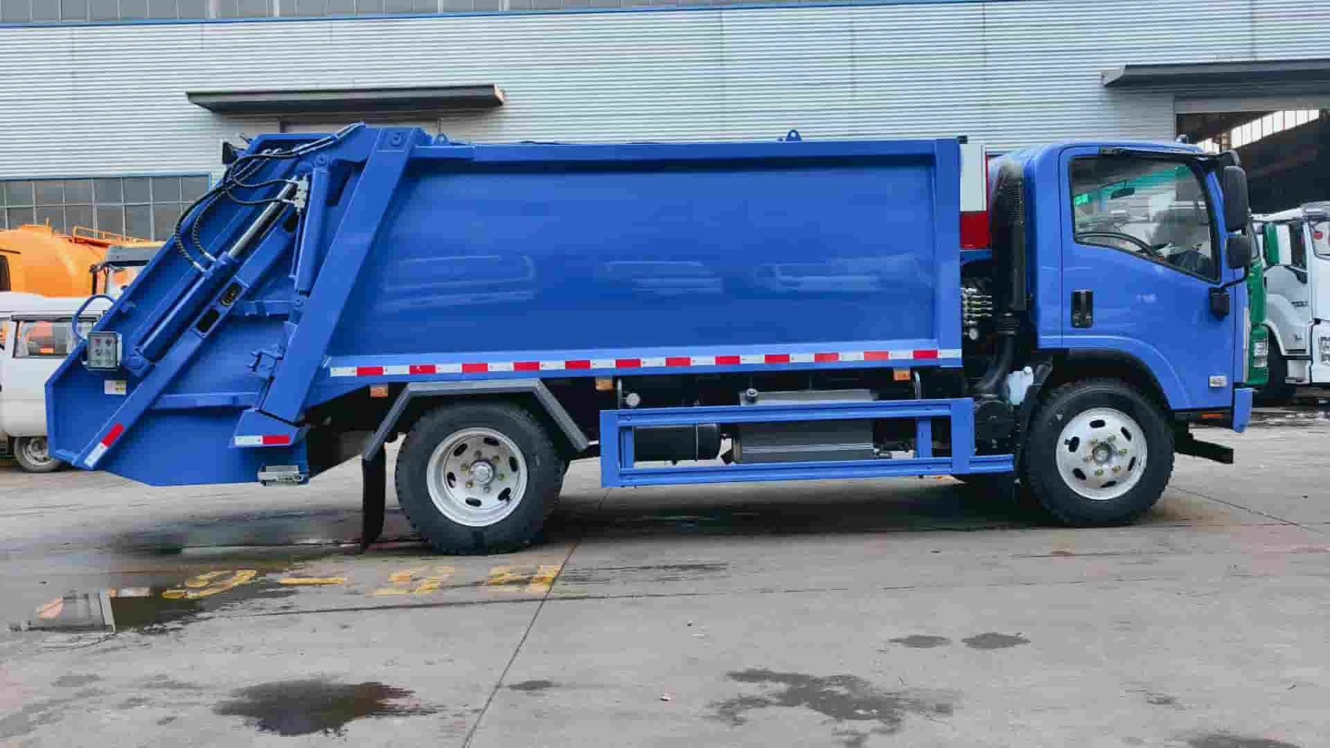 Isuzu 9 cubic meter compressed garbage truck