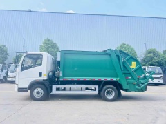 Sinotruk Howo light truck 6 cubic meter compressed garbage truck