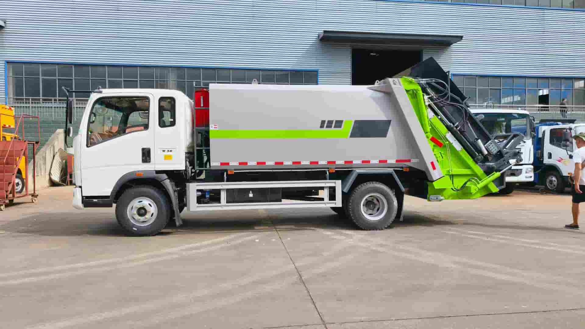 Sinotruk Howo 10 cubic meter compressed garbage truck