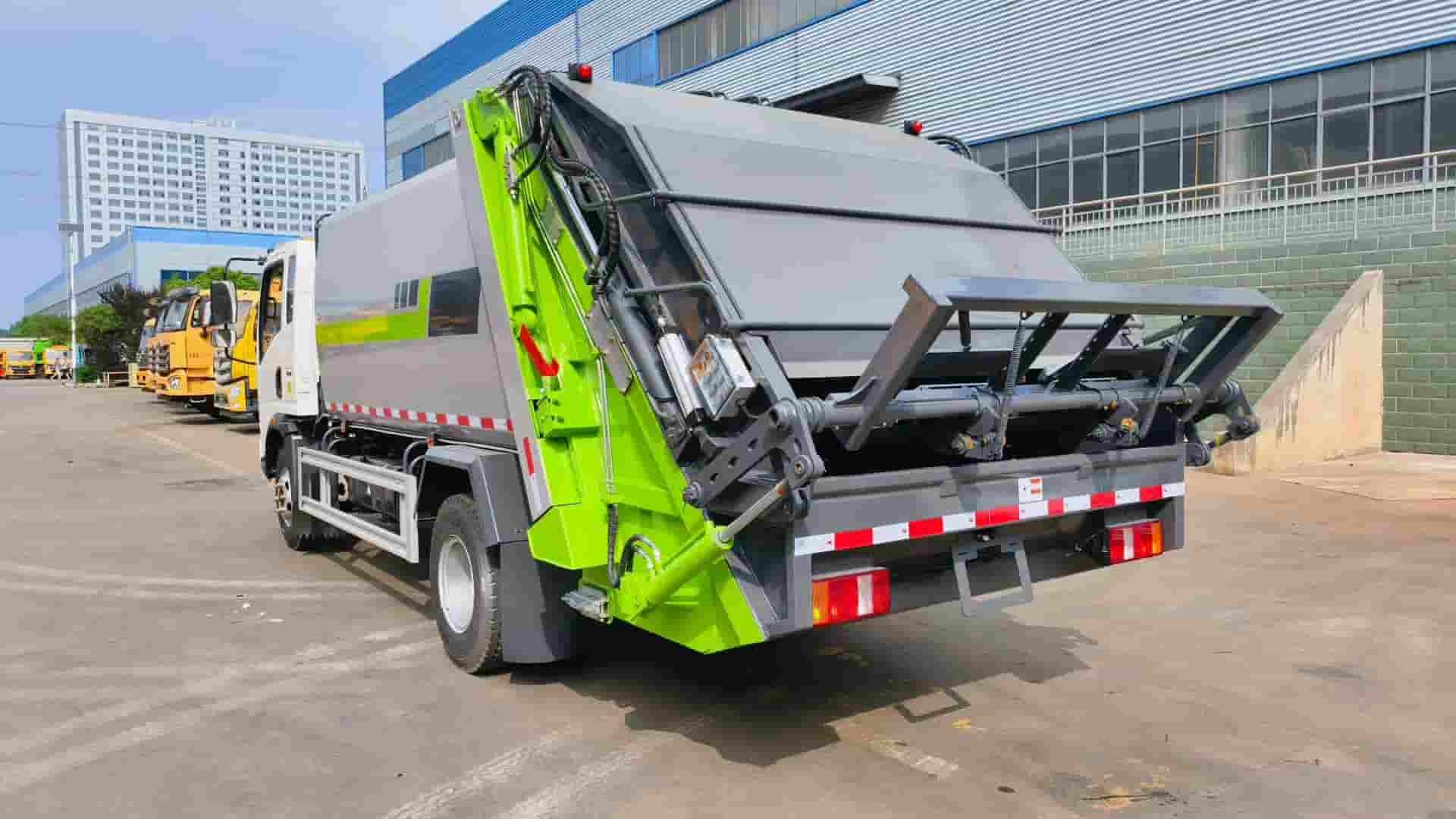 Sinotruk Howo 10 cubic meter compressed garbage truck