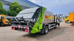 Sinotruk Howo 10 cubic meter compressed garbage truck