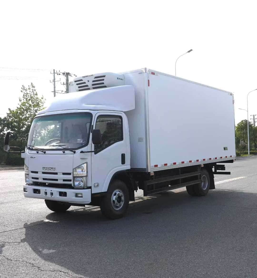 Qingling Isuzu 700P Refrigerated Truck