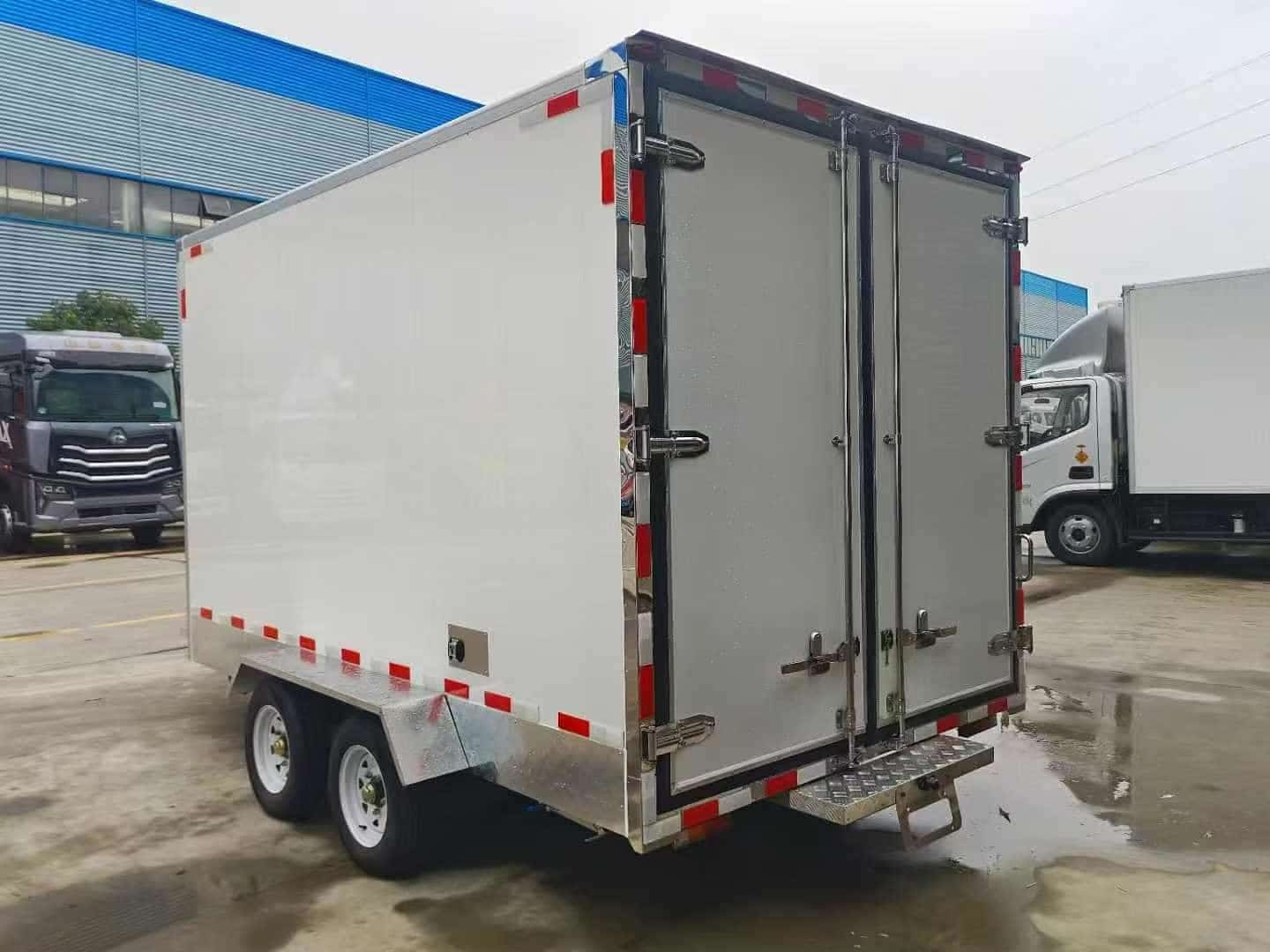 Refrigerated trailer