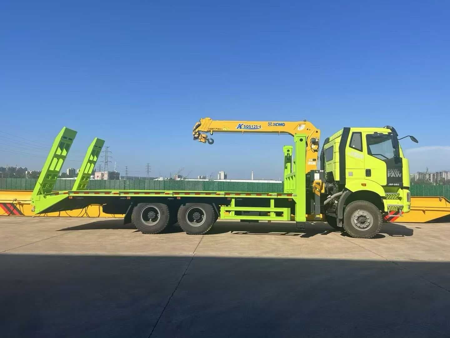 Jiefang Lift-type Flatbed Truck Crane